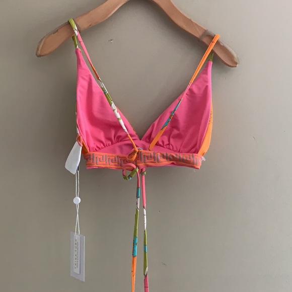 TRINA TURK Playa de Flor Reversible Halter Bikini Top - Size: 8 - Picture 5 of 7